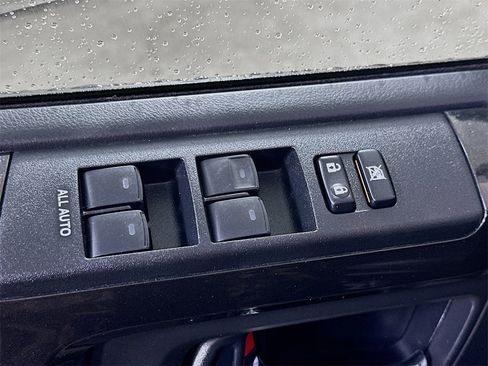 Used 2022 Toyota 4Runner TRD Off-Road Premium image 20