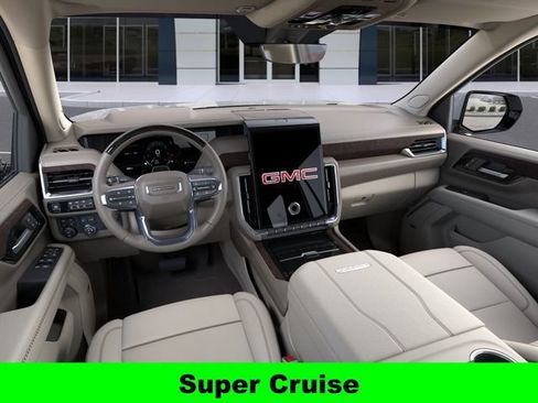 New 2026 GMC Yukon Denali w/ Denali Reserve Package AWD/4WD image 17