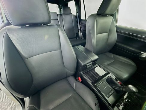 Certified 2023 Lexus GX 460 Premium image 32