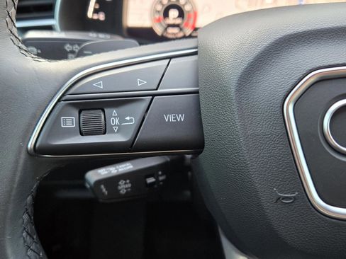 Used 2022 Audi Q7 Premium Plus image 18