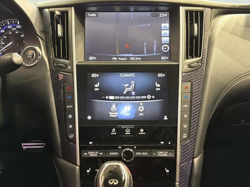 Used 2017 INFINITI Q60 Red Sport 400 image 15