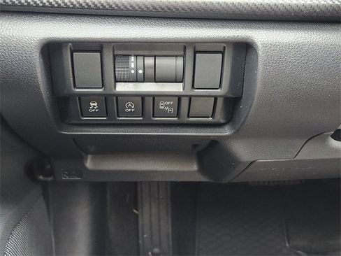 Used 2020 Subaru Crosstrek 2.0i Premium w/ Moonroof Package 2 image 23