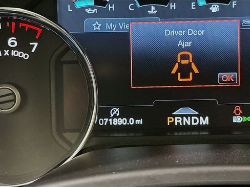 Certified 2020 Ford F150 Platinum w/ Equipment Group 701A Luxury image 20