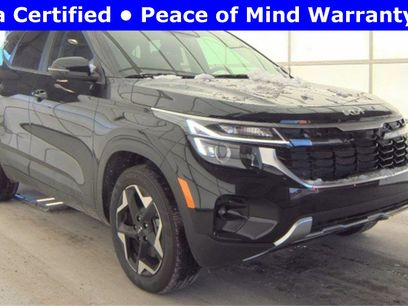 Used 2025 Kia Seltos EX