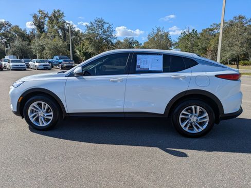 Used 2025 Buick Envista Preferred w/ Convenience I Package image 7