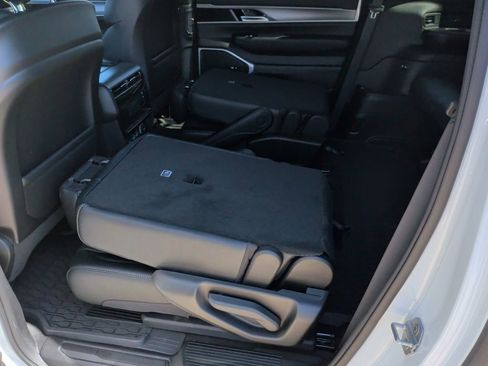 New 2026 Jeep Grand Wagoneer L Limited AWD/4WD image 45