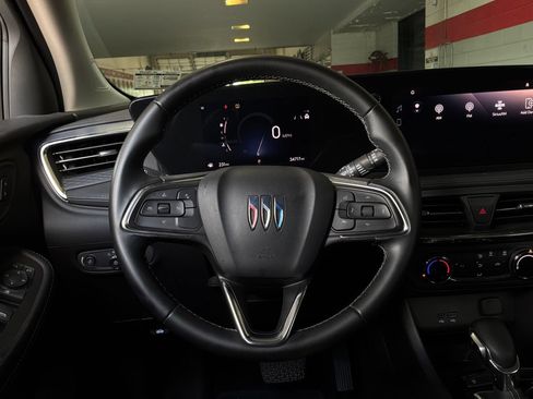 Used 2025 Buick Encore GX Preferred FWD image 30