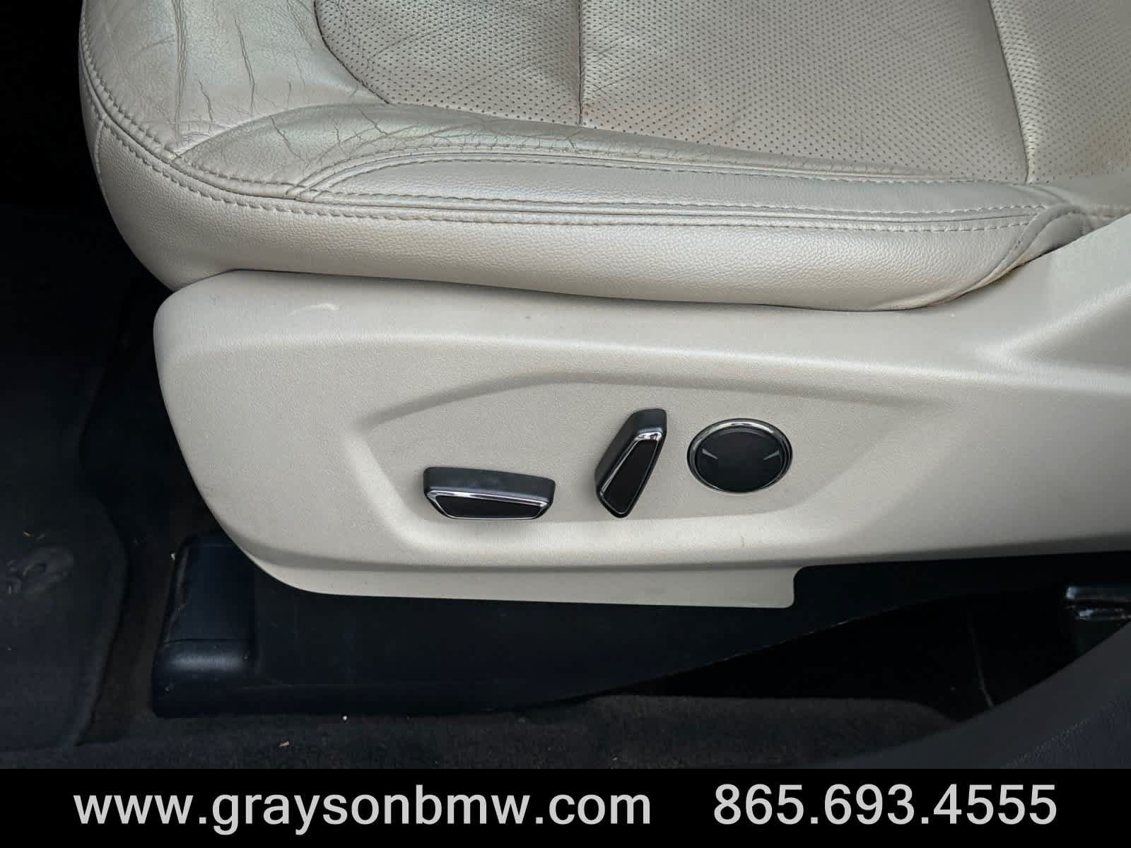 Used 2018 Ford Explorer Limited FWD image 12