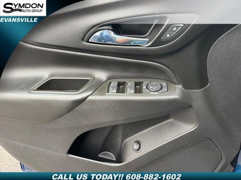 Used 2021 Chevrolet Equinox LT image 21