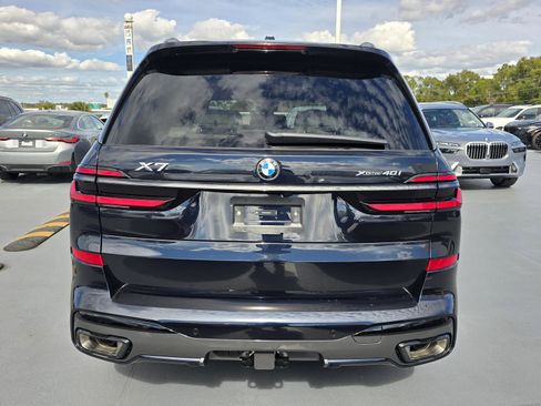 New 2026 BMW X7 xDrive40i w/ Executive Package image 3