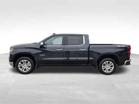 Used 2024 Chevrolet Silverado 1500 LTZ AWD/4WD image 4