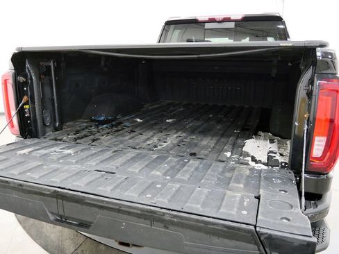 Used 2021 GMC Sierra 2500 Denali w/ Denali Ultimate Package AWD/4WD image 40