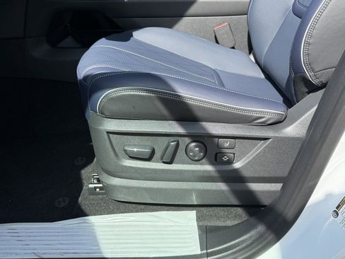 New 2026 INFINITI QX80 4WD w/ Sport Exterior Package image 18