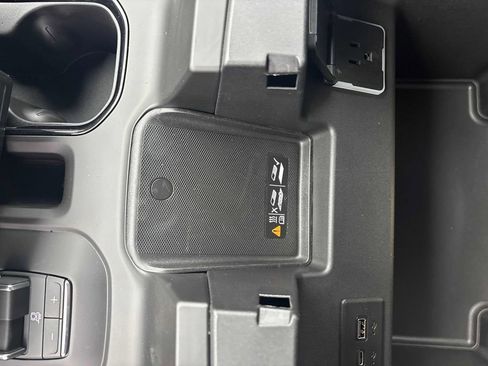 New 2026 GMC Sierra 2500 AT4 w/ Technology Package image 36