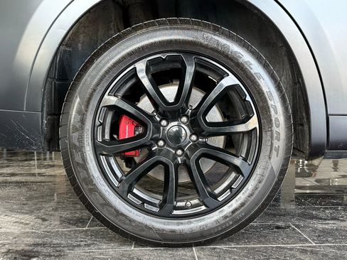 Used 2017 Maserati Levante w/ Luxury Package image 31