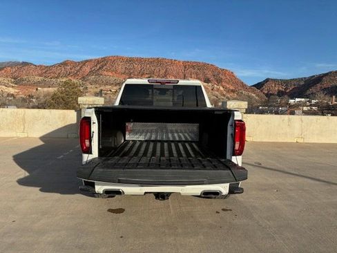 Used 2023 GMC Sierra 1500 Denali image 8