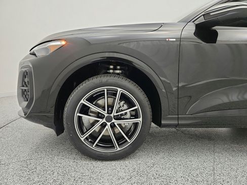 New 2026 Audi Q5 Premium Plus AWD/4WD image 13