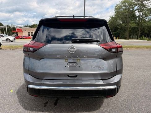 New 2026 Nissan Rogue Platinum w/ Platinum Premium Package AWD/4WD image 6