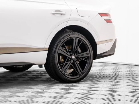 Used 2025 Genesis GV80 3.5T e-SC image 37