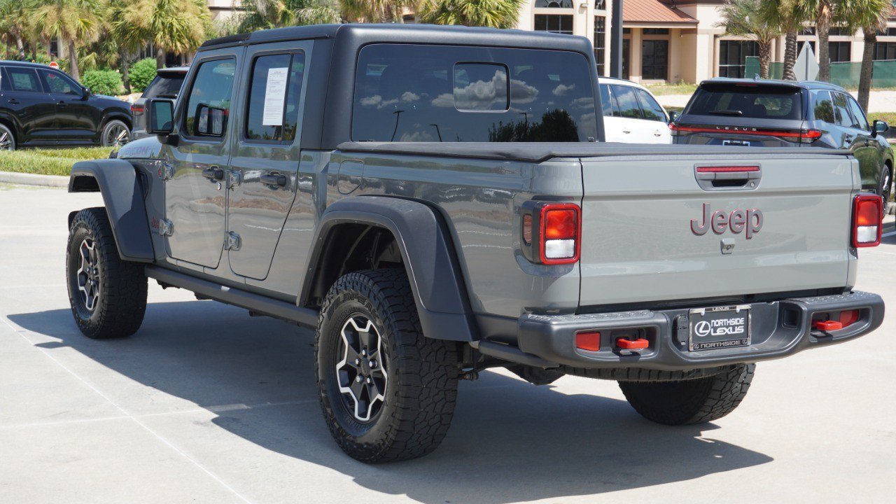 Used 2023 Jeep Gladiator Rubicon w/ Cold Weather Group AWD/4WD image 8