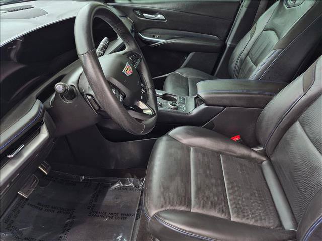 Used 2024 Cadillac XT4 Sport FWD image 15