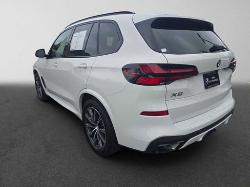 Used 2024 BMW X5 xDrive40i w/ M Sport Package AWD/4WD image 5