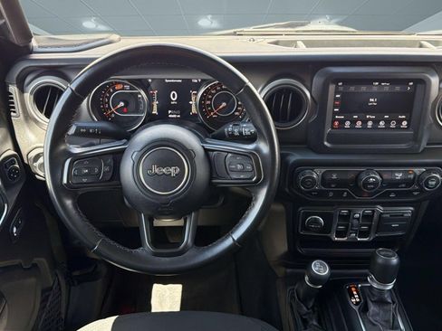 Used 2022 Jeep Wrangler Unlimited Sport AWD/4WD image 27