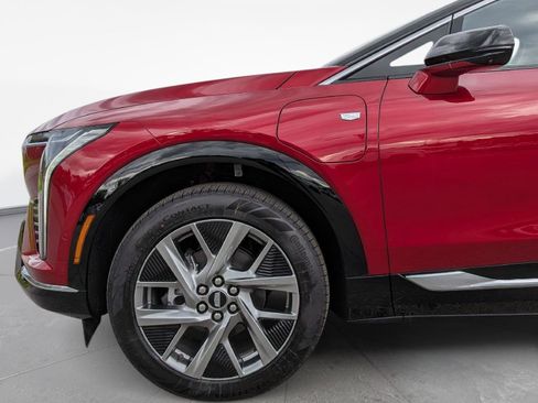 New 2026 Cadillac Optiq Luxury 1 AWD/4WD image 3
