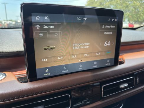 Used 2020 Lincoln Aviator Reserve w/ Equipment Group 201A AWD/4WD image 31