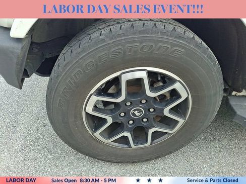 Certified 2023 Ford Bronco Outer Banks AWD/4WD image 4