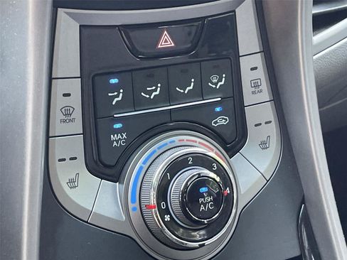 Used 2013 Hyundai Elantra Limited FWD image 32