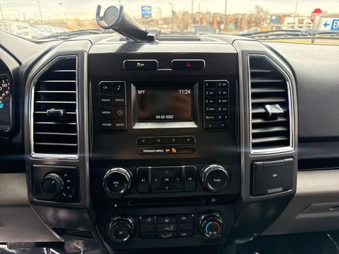 Used 2016 Ford F150 XLT image 18