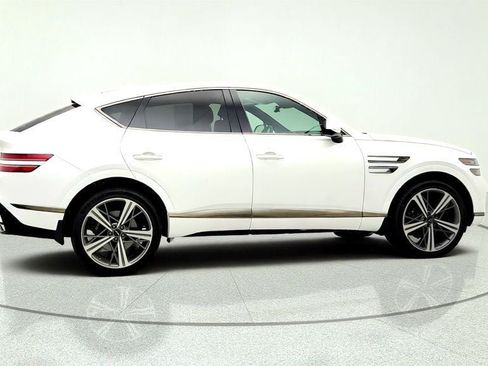Used 2025 Genesis GV80 3.5T e-SC AWD/4WD image 4