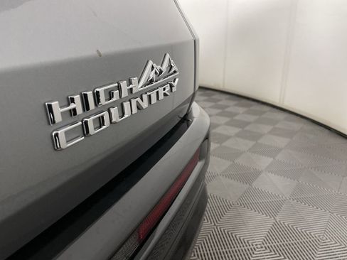 New 2026 Chevrolet Traverse High Country w/ LPO, Floor Liner Package image 34