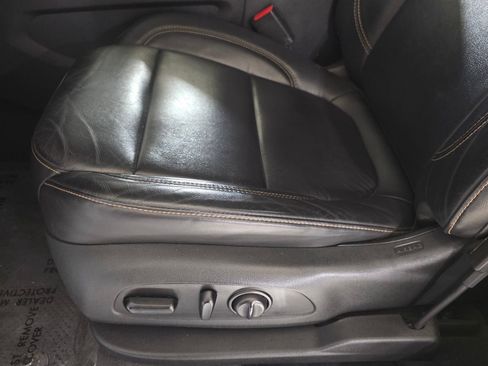 Used 2020 Chevrolet Traverse RS w/ LPO, Cargo Package FWD image 23
