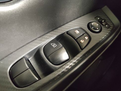 Used 2022 Nissan Sentra S FWD image 27