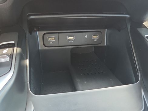 Used 2023 Kia Sorento S w/ Panoramic Sunroof Package FWD image 31
