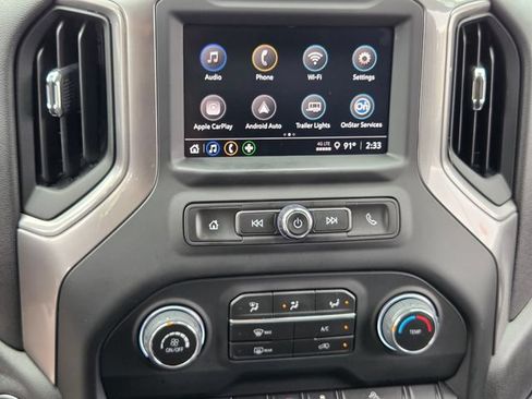 Used 2024 Chevrolet Silverado 1500 Custom Trail Boss w/ Dark Appearance Package AWD/4WD image 13