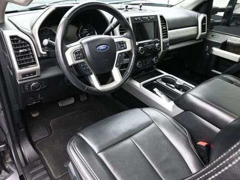 Used 2021 Ford F250 Lariat AWD/4WD image 22