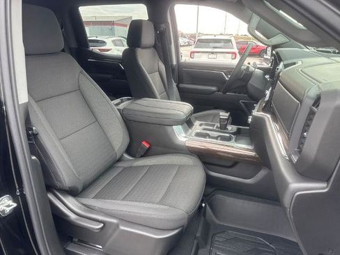 New 2026 GMC Sierra 1500 Elevation image 13