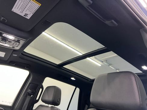 Used 2023 Chevrolet Tahoe LT w/ LT Signature Plus Package image 13