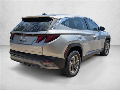 New 2026 Hyundai Tucson Blue SE AWD/4WD image 2