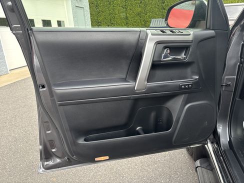 Certified 2023 Toyota 4Runner Limited AWD/4WD image 16