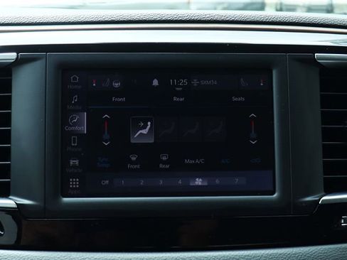 Used 2023 Chrysler Voyager LX image 54