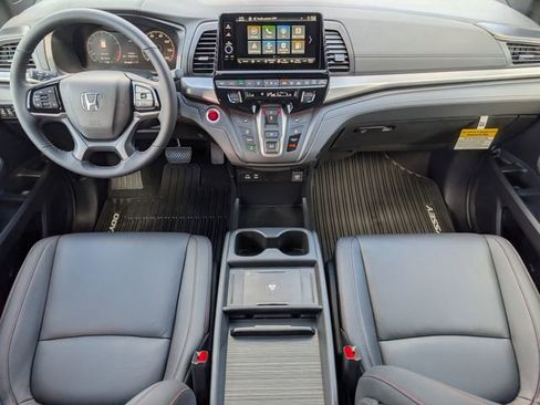 New 2026 Honda Odyssey Sport-L image 5