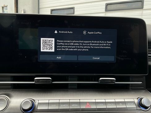 Used 2025 Hyundai Kona SEL image 30