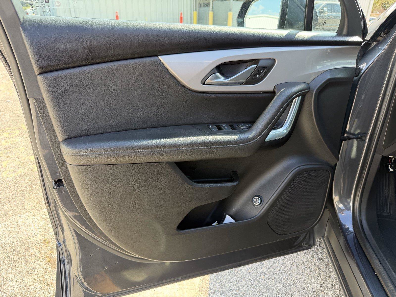 Used 2021 Chevrolet Blazer LT FWD image 12