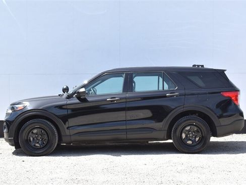Used 2024 Ford Explorer 4WD Police Interceptor image 9