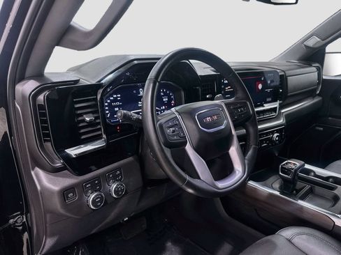 Certified 2024 GMC Sierra 1500 SLT w/ SLT Premium Plus Package AWD/4WD image 9