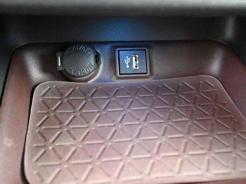 Used 2023 Toyota RAV4 Limited AWD/4WD image 14